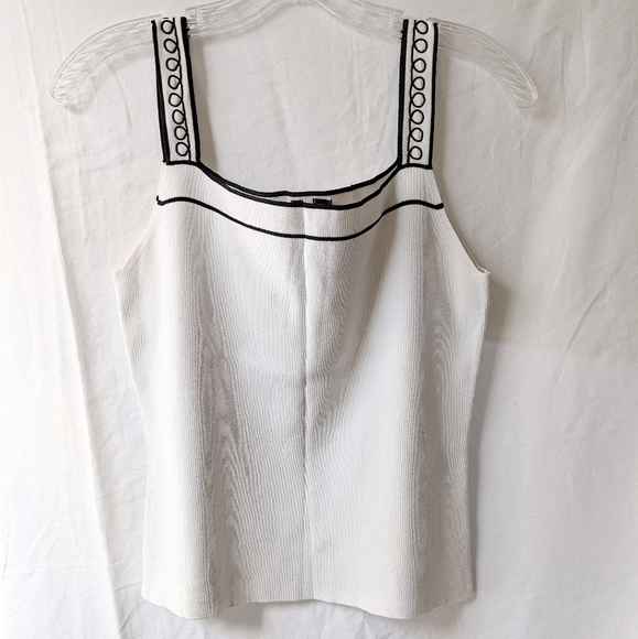 Vintage tank/cardi sweater set in white/black - Picture 12 of 13